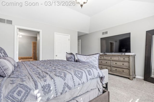 1628 Royal Birkdale Drive W, Oxford Charter Township, MI 48371