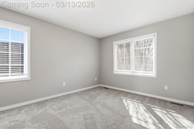 1628 Royal Birkdale Drive W, Oxford Charter Township, MI 48371