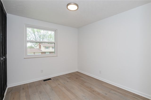 4830 Leafburrow Drive, Dayton, OH 45424