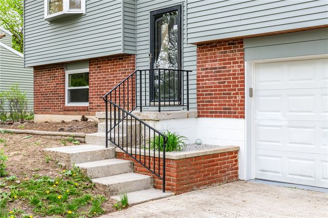 4830 Leafburrow Drive, Dayton, OH 45424