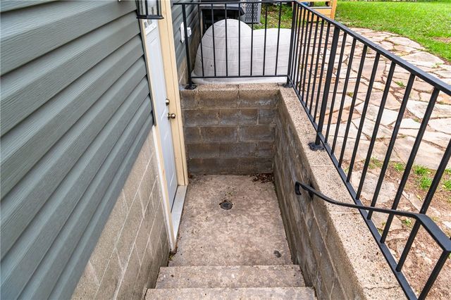 4830 Leafburrow Drive, Dayton, OH 45424