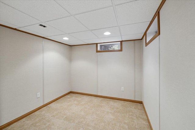 26 Bert Street, Hooksett, NH 03106