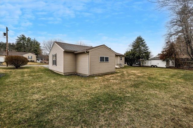 26 Bert Street, Hooksett, NH 03106