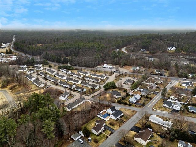 26 Bert Street, Hooksett, NH 03106