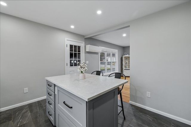 26 Bert Street, Hooksett, NH 03106