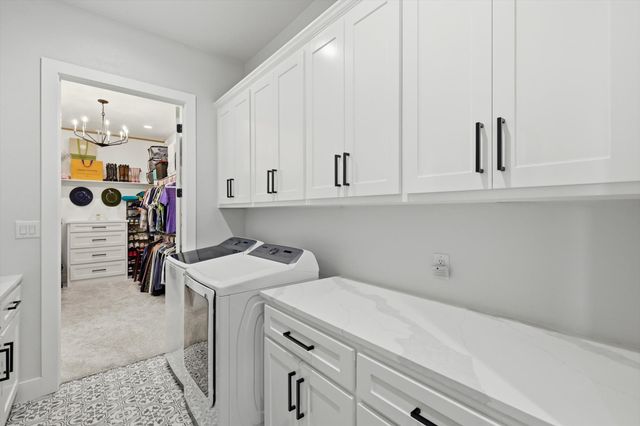 701 Glade Park Court, Azle, TX 76020