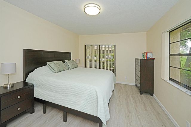 297 Deer Creek Boulevard 1302, Deerfield Beach, FL 33442