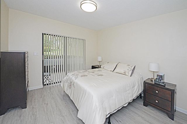 297 Deer Creek Boulevard 1302, Deerfield Beach, FL 33442