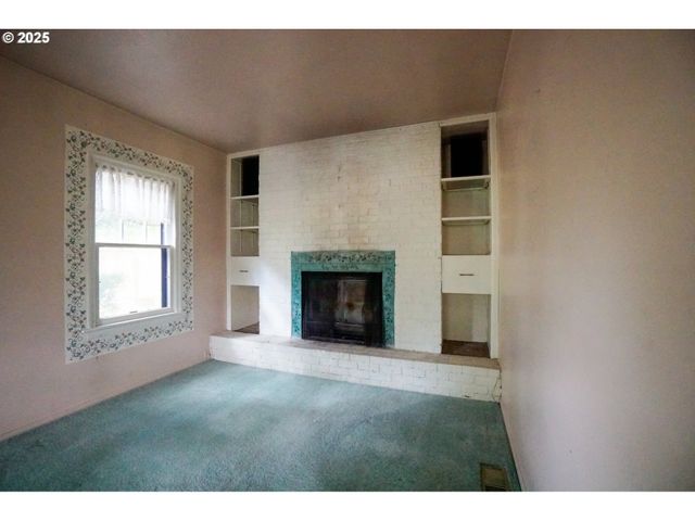 2620 CHAMBERS St, Eugene, OR 97405