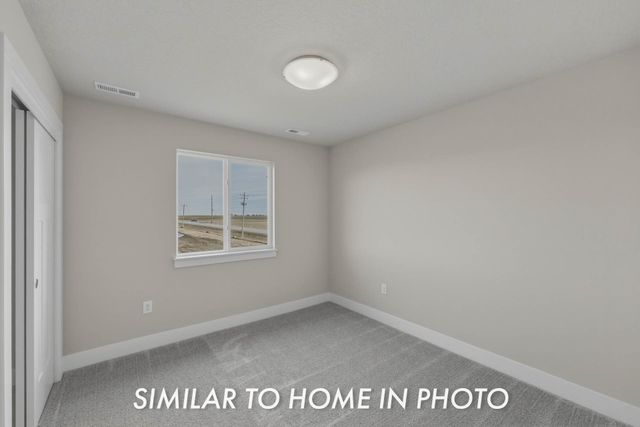 115 NE Doe Pointe Lane, Ankeny, IA 50021