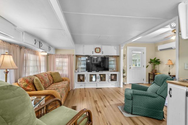 6001 1742 South Kings Hwy., Myrtle Beach, SC 29575