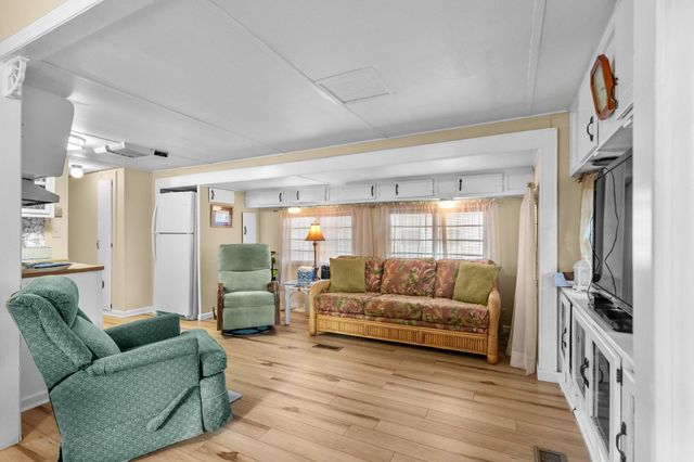 6001 1742 South Kings Hwy., Myrtle Beach, SC 29575