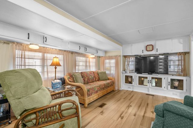 6001 1742 South Kings Hwy., Myrtle Beach, SC 29575