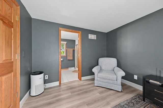 703 Cheyenne DRIVE, Waukesha, WI 53188