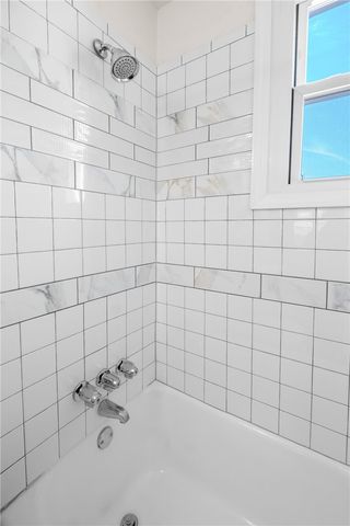 826 Walnut St, Edgewood, PA 15221