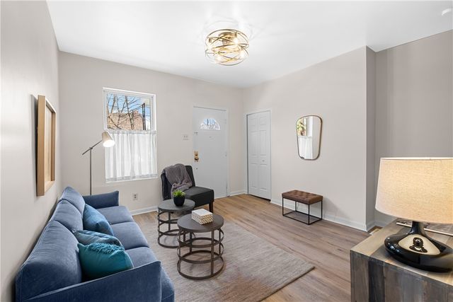 826 Walnut St, Edgewood, PA 15221