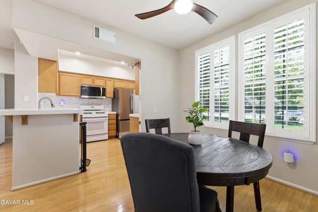 24136 Victoria Unit 29, Valencia, CA 91355