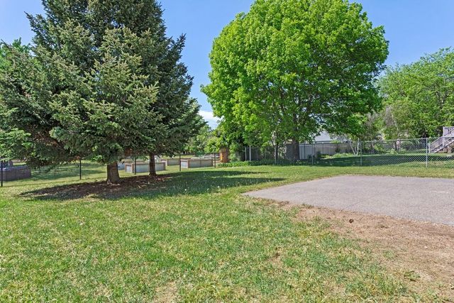 6247 Albert Lane, North Branch, MN 55056