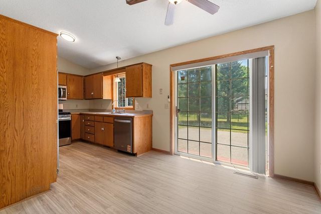 6247 Albert Lane, North Branch, MN 55056