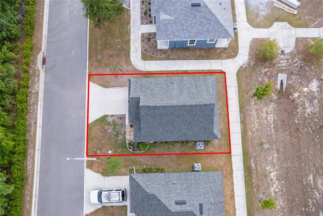 1360 COTTAGE CIRCLE, Tavares, FL 32778