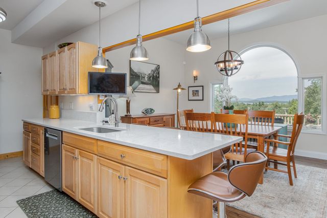 259 Old Lake Shore Road, Gilford, NH 03249
