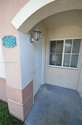 1241 SE 29th Street 102, Homestead, FL 33035