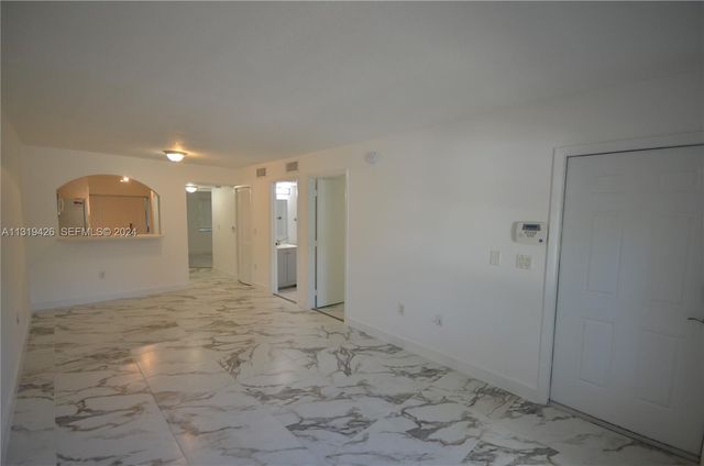 1241 SE 29th Street 102, Homestead, FL 33035