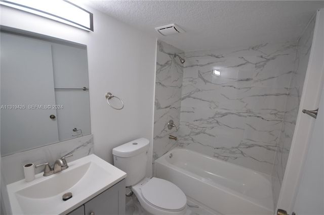 1241 SE 29th Street 102, Homestead, FL 33035