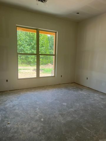 8 McKim Ln, Greenbrier, AR 72058