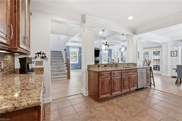 616 Flint Chip DR, Chesapeake, VA 23320