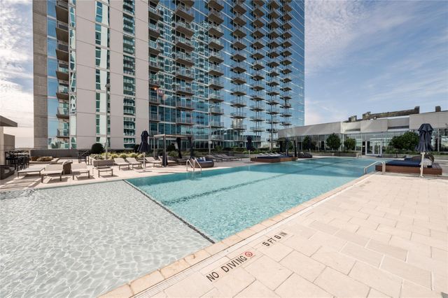 5927 Almeda Road 22810, Houston, TX 77004