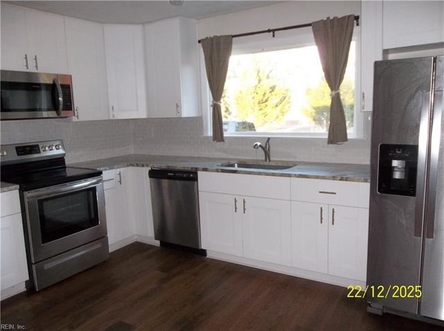 9900 Southwestern BLVD, Suffolk, VA 23437