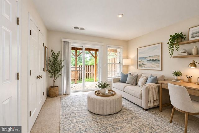 15655 JOHN DISKIN CIR, Woodbridge, VA 22191