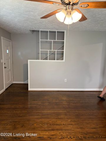 3403 Lees Ln, Louisville, KY 40216