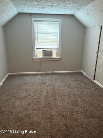 3403 Lees Ln, Louisville, KY 40216