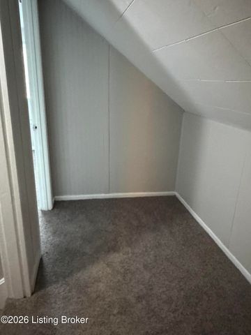 3403 Lees Ln, Louisville, KY 40216