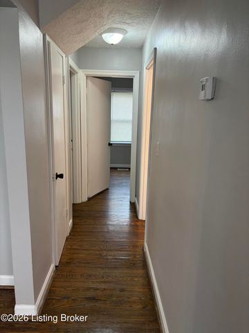 3403 Lees Ln, Louisville, KY 40216