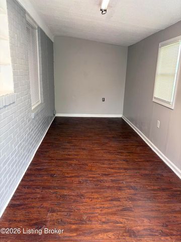 3403 Lees Ln, Louisville, KY 40216