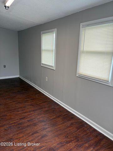 3403 Lees Ln, Louisville, KY 40216