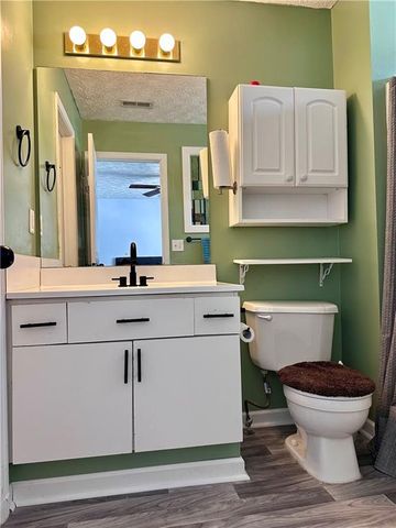 193 Windcroft Circle NW, Acworth, GA 30101