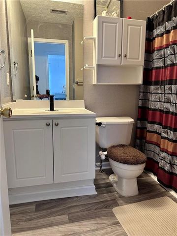 193 Windcroft Circle NW, Acworth, GA 30101