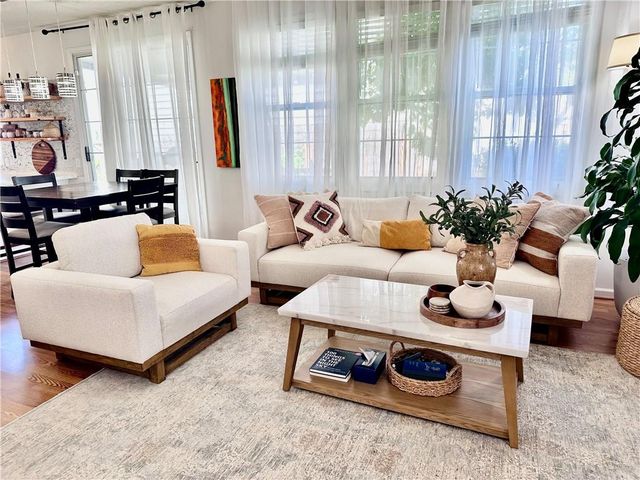 193 Windcroft Circle NW, Acworth, GA 30101