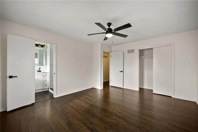 809 Swope Drive, Independence, MO 64056