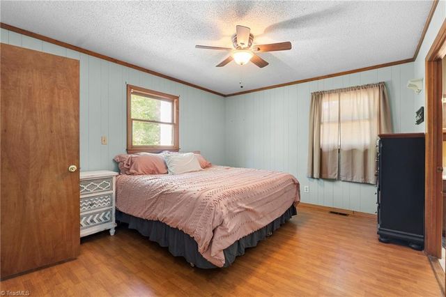 980 W Slate Mine Road, Denton, NC 27239