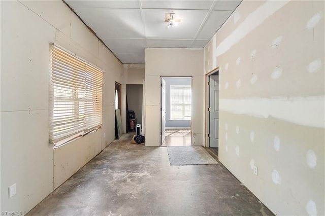980 W Slate Mine Road, Denton, NC 27239