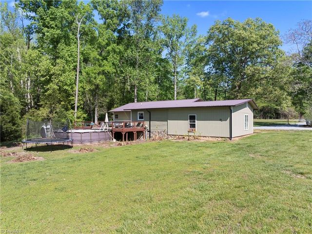 980 W Slate Mine Road, Denton, NC 27239