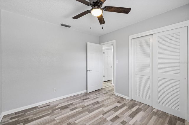 206 N GUNLOCK AVENUE, Tampa, FL 33609