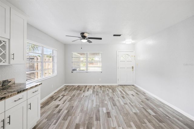 206 N GUNLOCK AVENUE, Tampa, FL 33609