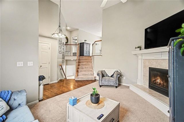 17897 W 163RD Terrace, Olathe, KS 66062