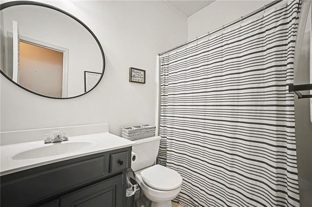 17897 W 163RD Terrace, Olathe, KS 66062